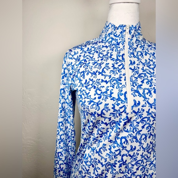 Tommy Bahama Women’s Quarter Zip Pullover Long Sleeve Size XS Thumb Holes EUC - Picture 3 of 10